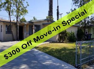 7476 Lincoln Ave, Riverside, CA 92504