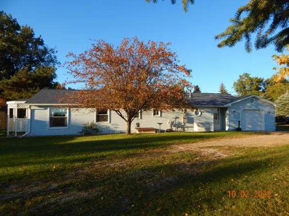 2315 E Elmwood Rd, Caro, MI 48723