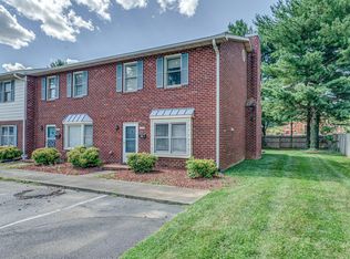 421 W Burwell St, Salem, VA 24153