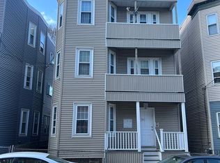 66 Shawmut St, Chelsea, MA 02150