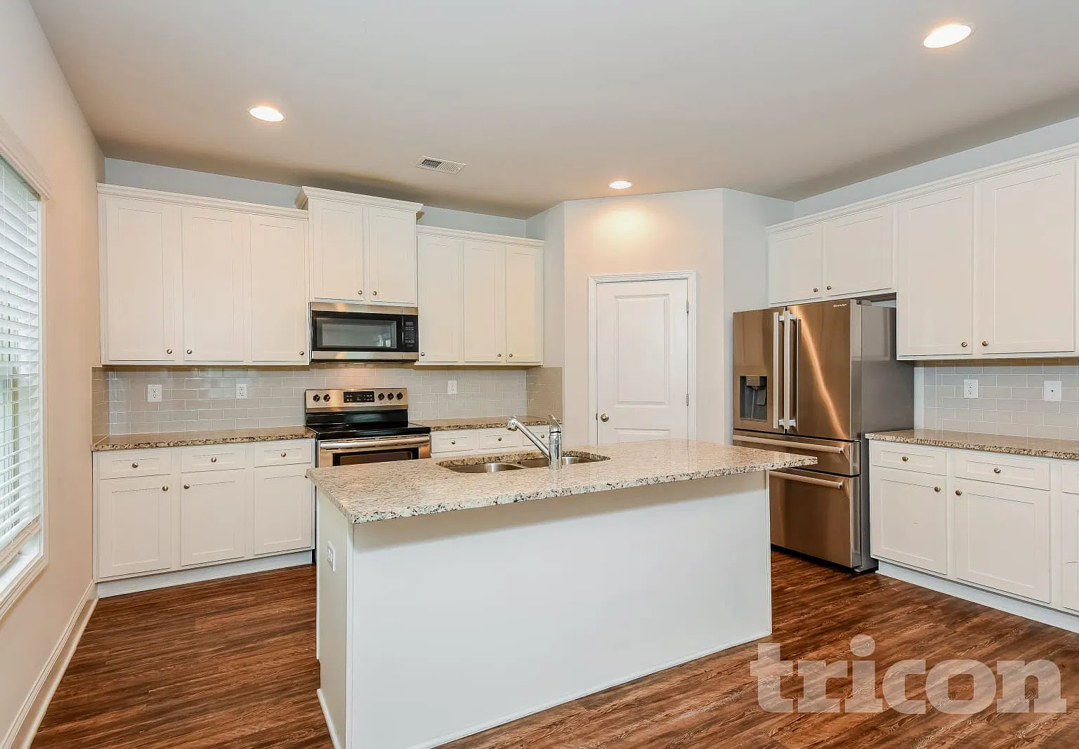 233 Ireland Lane Dallas GA — Photo 4