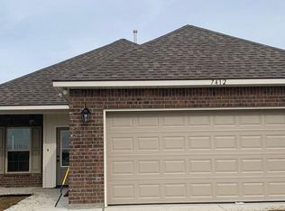 7412 Seven Oaks Cir, Maurice, LA 70555
