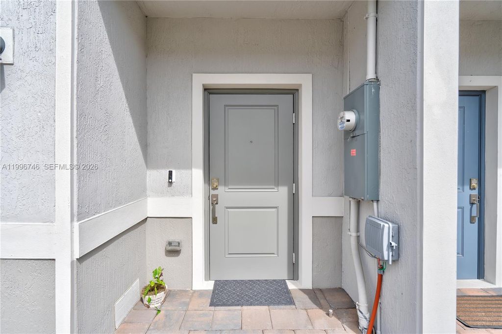 848 NW 3rd Ter, photo 8