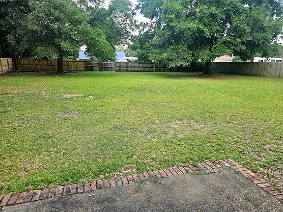 5th image of 5808 Hermitage Cir