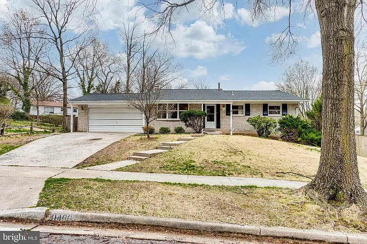 10400 Iris Pl photo 1