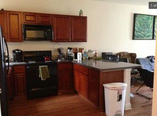 1717 N 17th St #1F, Philadelphia, PA 19121