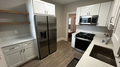 14 Radcliffe Rd #6 Photo 1