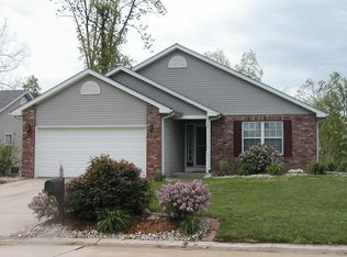 134 Bayfield Dr, Glen Carbon, IL