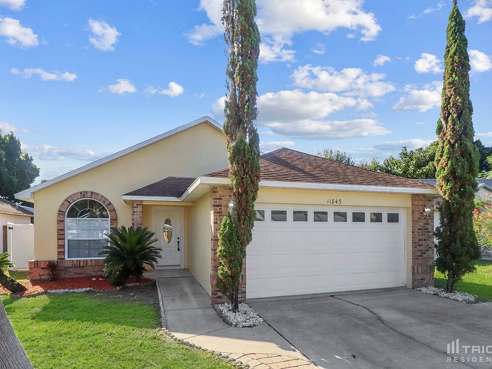 1st image of 11843 Cranbourne Dr