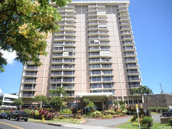 98-450 Koauka Loop APT 1710, Aiea, HI 96701
