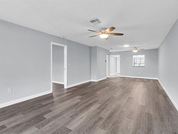 4th image of 8221 Sulky Ct APT 1