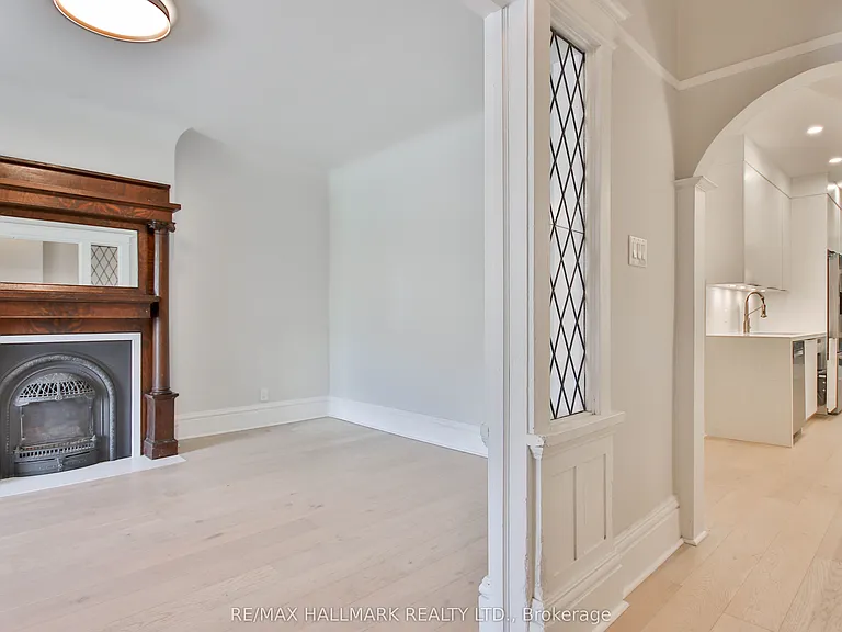 639 Broadview Ave #MAIN FL — Photo 6