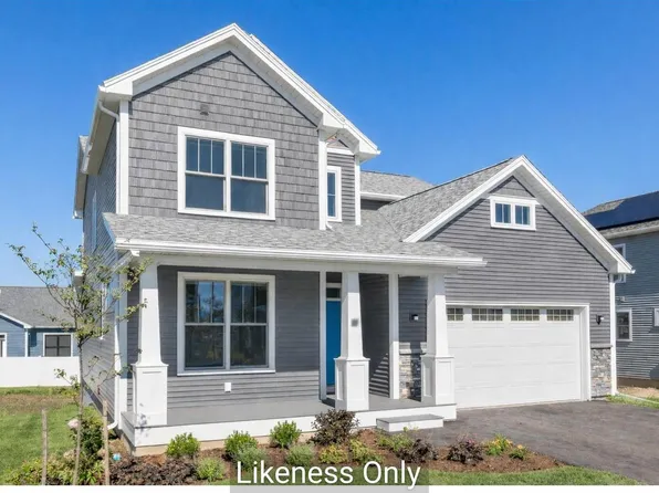 66 Daniel Drive, South Burlington, VT 05403