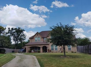 5826 Silver Forest Dr, Houston, TX 77092