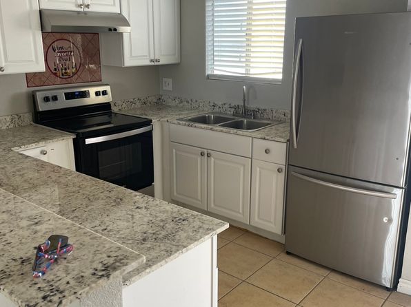 840 King Richard Ave APT 27