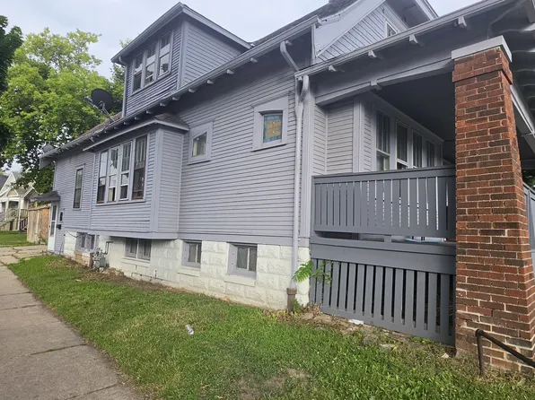 2111 W Burnham St APT A, Milwaukee, WI 53204