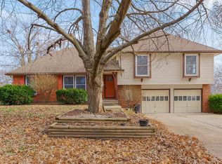 12805 Bristol Ave, Grandview, MO 64030