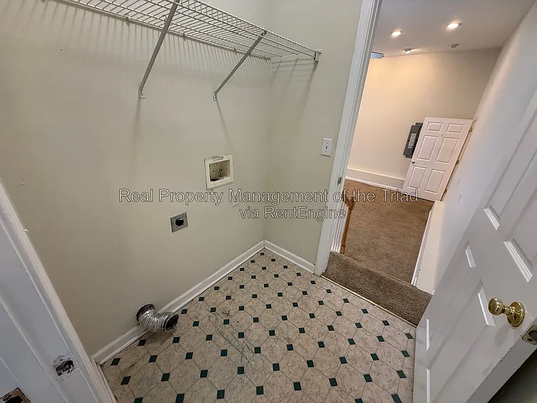 5101 Ivystone Ln — Photo 6