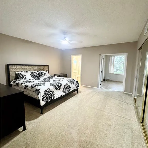 2402 Ecuadorian Way #40 — Photo 14