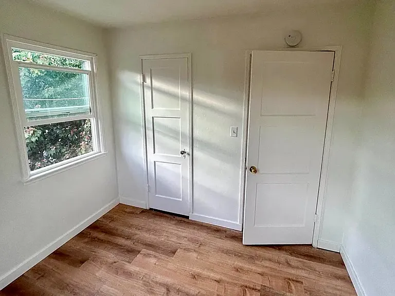 2435 Castillo St #1/2 — Photo 8