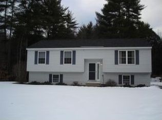 6 Bayou Dr, Raymond, NH 03077
