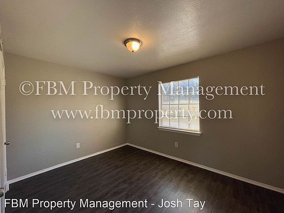3rd image of 1500 E Beverly Dr APT 114