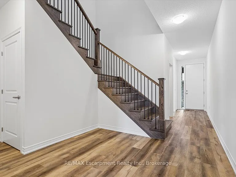 76 Valley Trail Pl — Photo 22