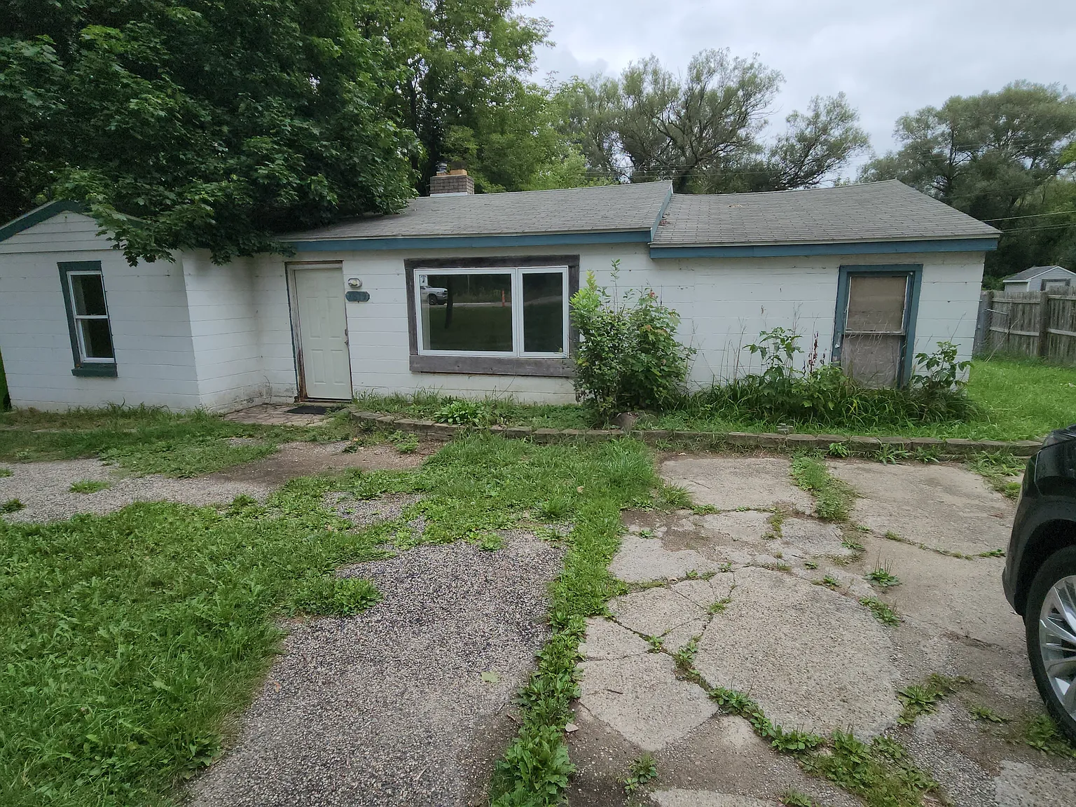 4 bed, 1192 sqft, $800 — Photo 1