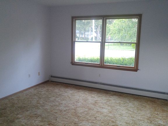 4th image of 1241 Clearview St