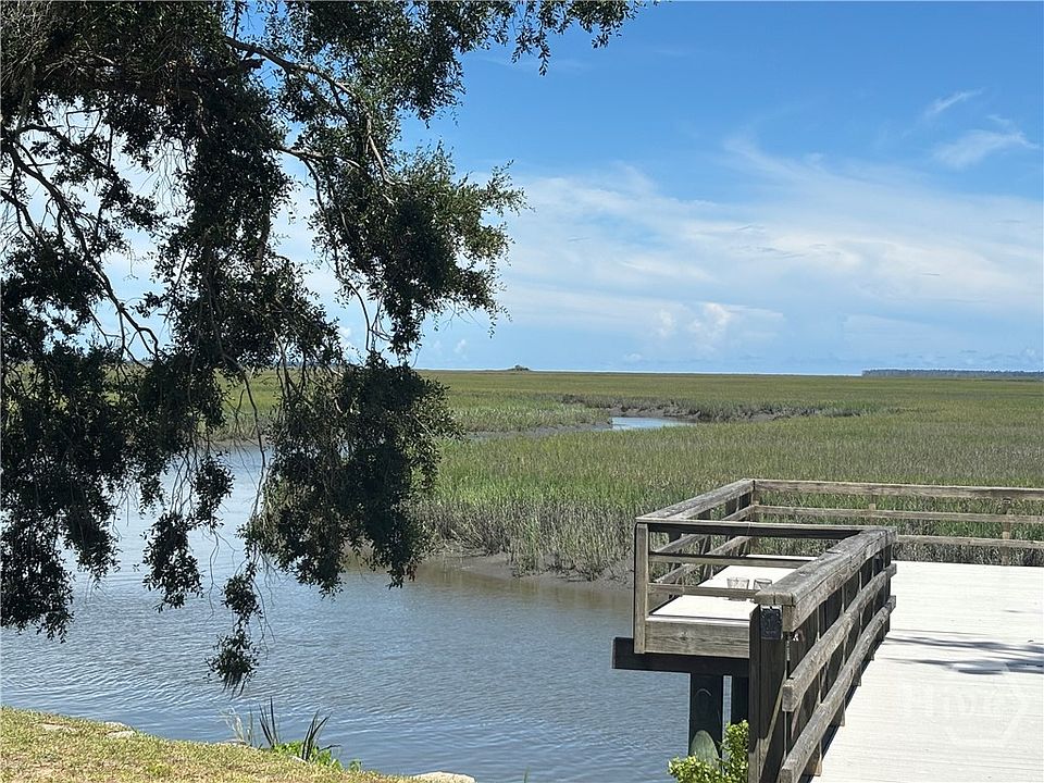 1st image of 3 Bluff Creek Drive