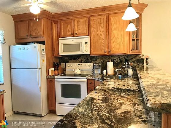 2nd image of 331 NW 76th Ave APT 108