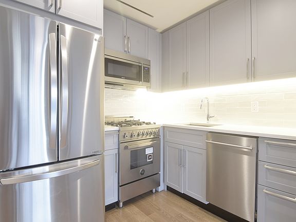 4th image of 359 Linden St #2B