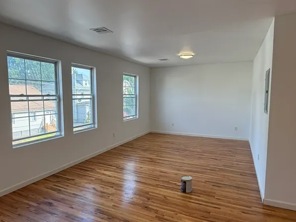 138 Pershing Ave #2, Carteret, NJ 07008
