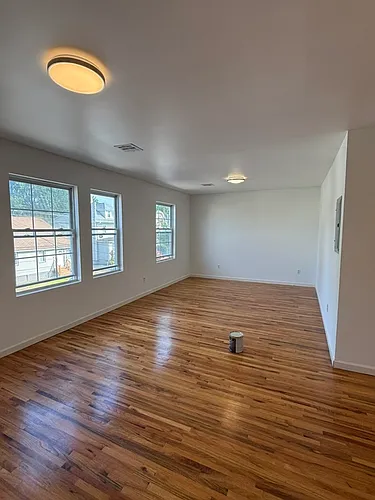 138 Pershing Ave #2 Photo 1