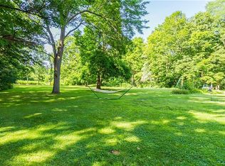 2150 Harris Rd, Palmyra, NY 14522