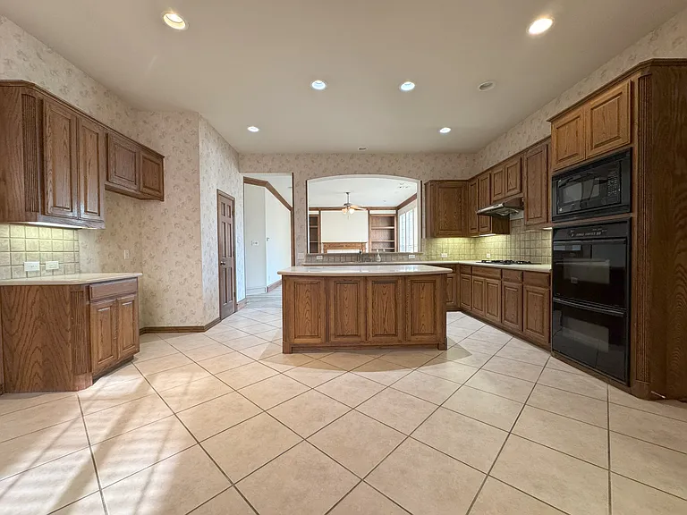 4112 Hearthlight Ct — Photo 9