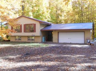 36434 Norwich Rd, Ontonagon, MI 49953