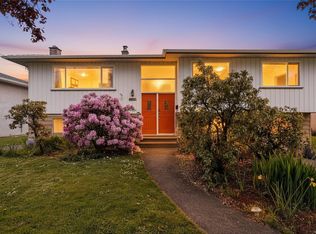 3917 Ansell Rd, Saanich, BC V8P4W1