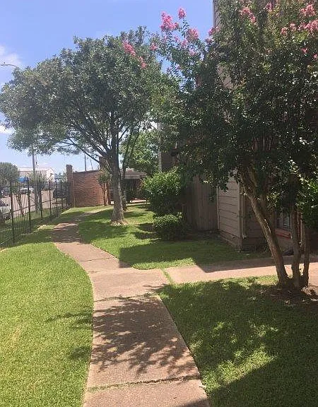 12500 Sandpiper Dr #71 — Photo 1