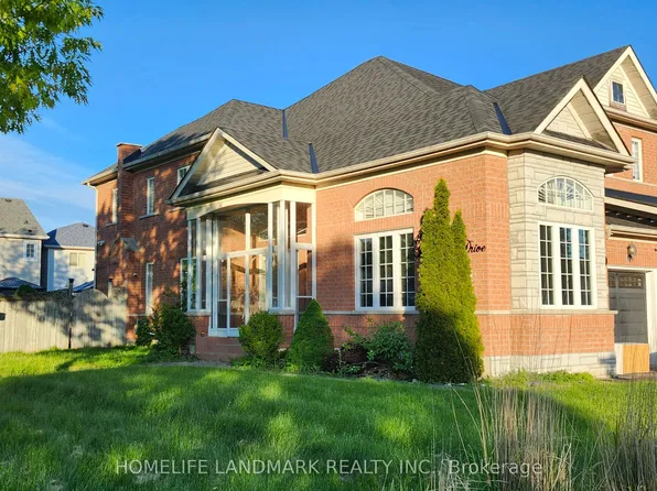 49 Inlet Bay Dr, Whitby, ON L1N 9P4
