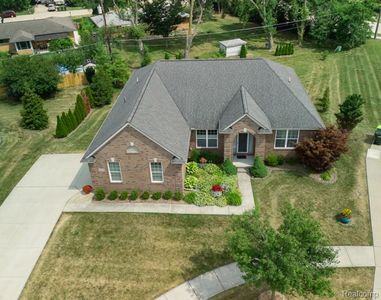 42328 Hickorywood Dr, Sterling Heights, MI, 48314
