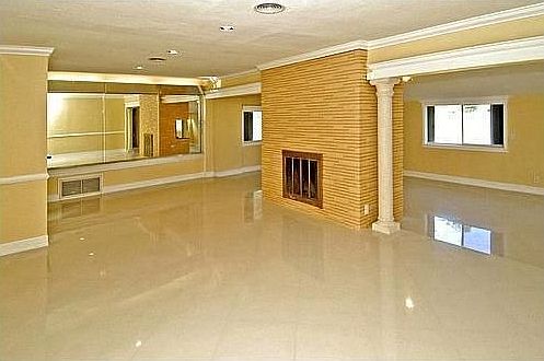 2nd image of 115 Calle Grande Dr