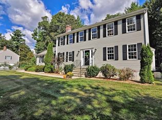 88 Milford St, Upton, MA 01568