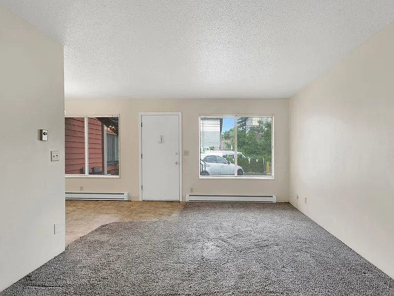 4121 SE 28th Ave — Photo 4