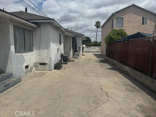 209 N 7th St — Photo 2