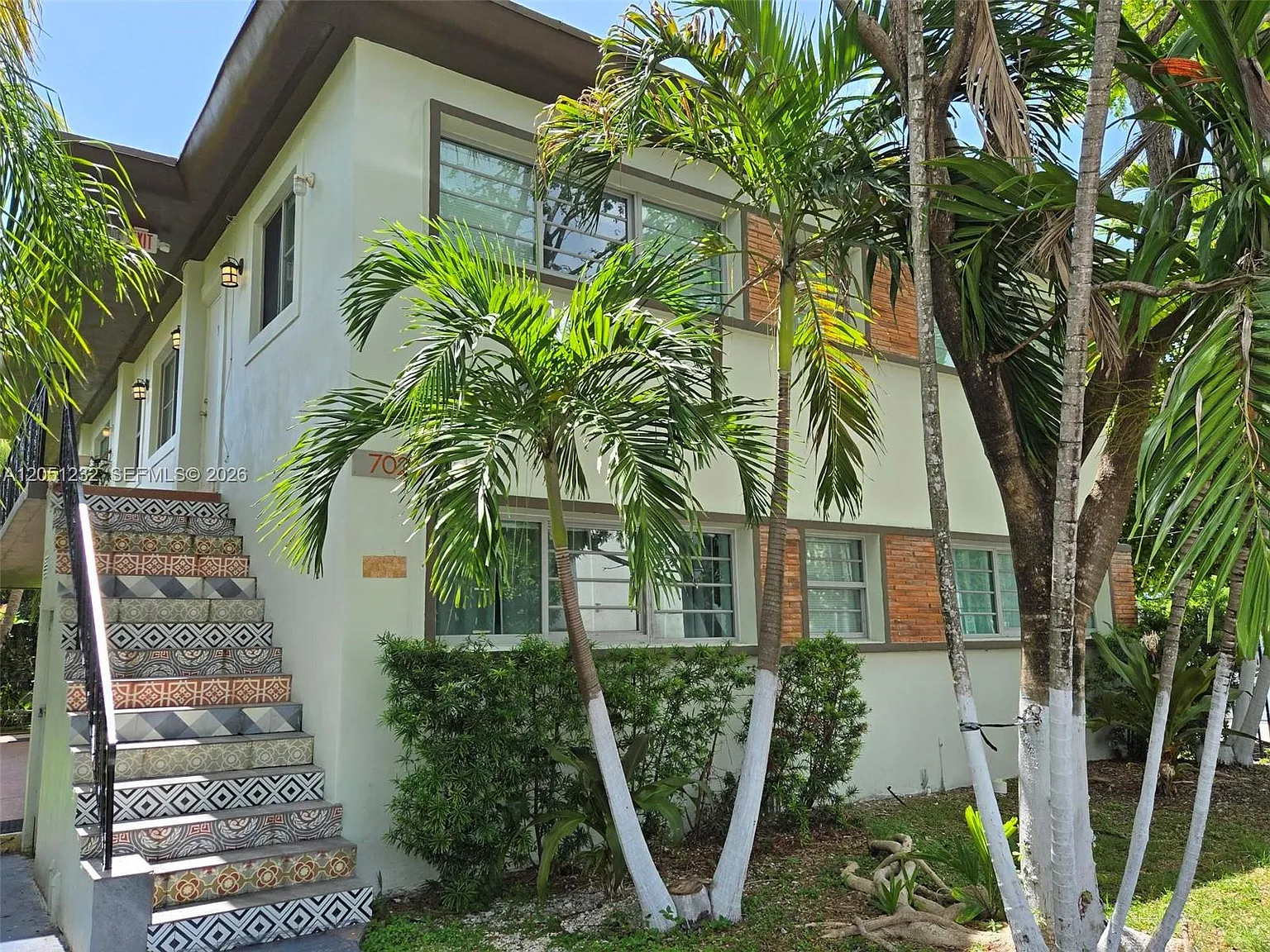 Isle Of Normandy Miami Vi — Photo 1