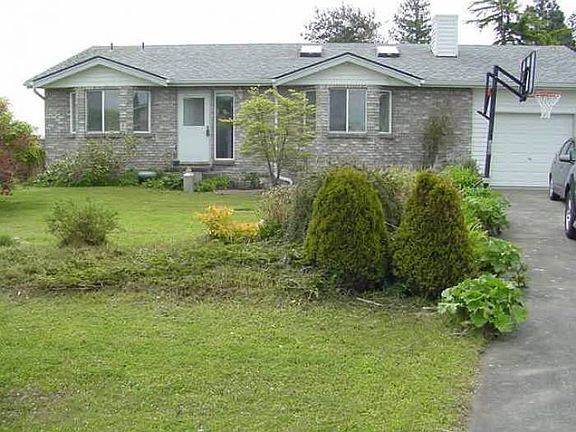 3BR, 2 1/4BA
