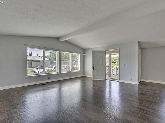 4th image of 1949 SE Palmquist Rd Unit 64