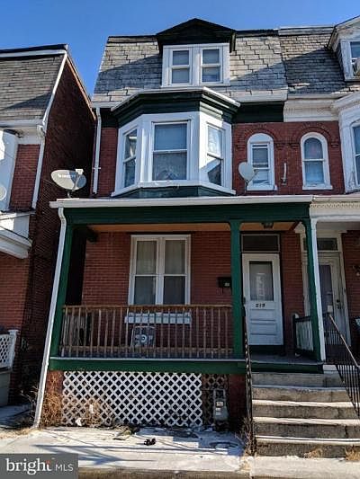 1st image of 519 S Pershing Ave