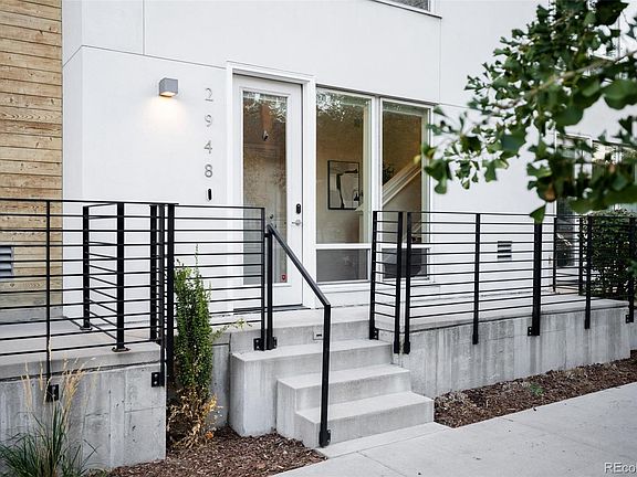 3rd image of 2948 W 33rd Avenue